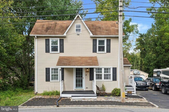 Primary Photo - 79 Barren Rd