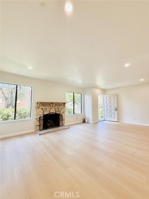Building Photo - 27939 Ridgebrook Ct