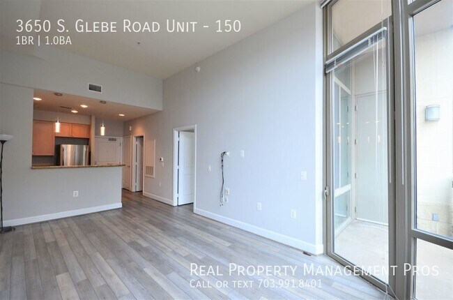 Building Photo - 3650 S Glebe Rd