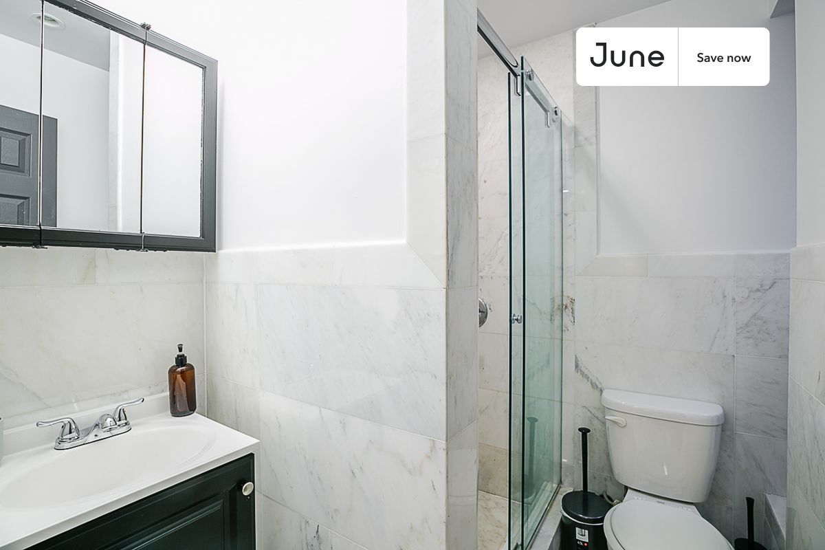 Building Photo - 941 Columbus Ave