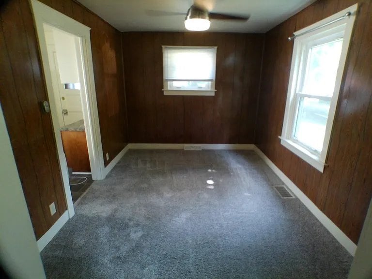 Building Photo - 1614 Floral Ave
