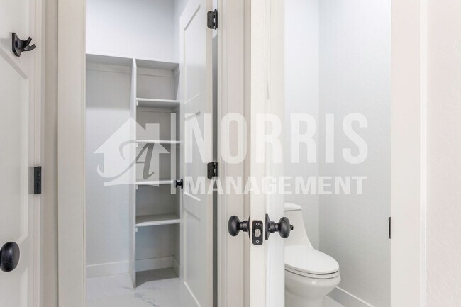 Building Photo - Beautiful Brand New Home with Block Wall