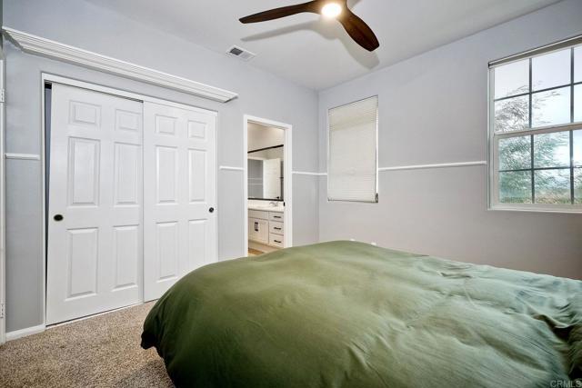 Building Photo - 561 Rush Dr