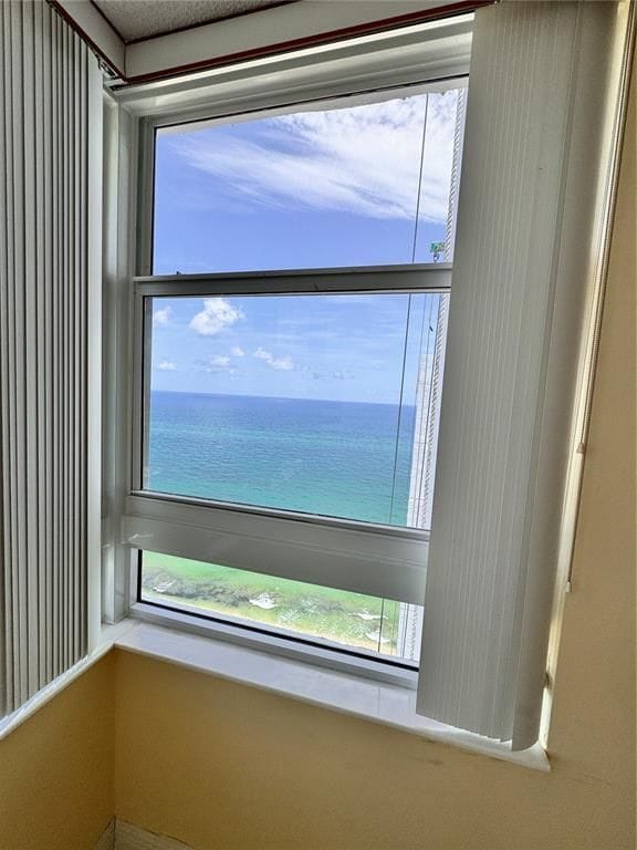 Building Photo - 1370 S Ocean Blvd