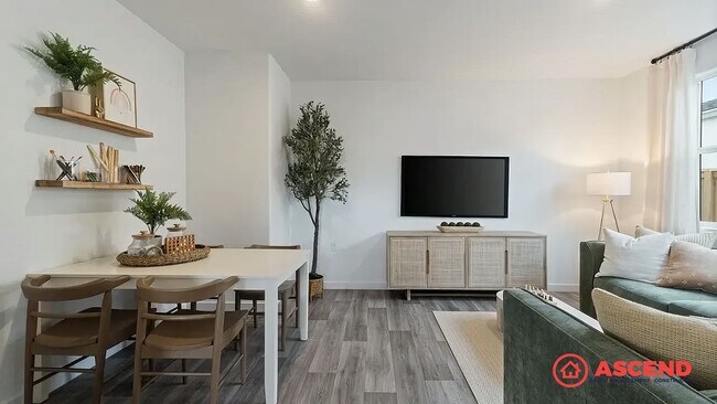 Building Photo - 3125 Riverwood Pk Dr