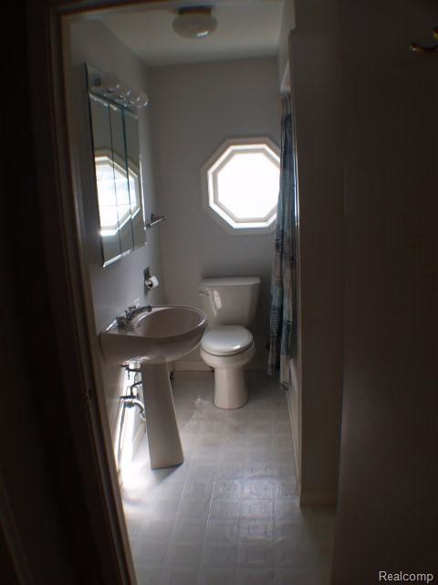 Building Photo - 1920 W Wattles Rd