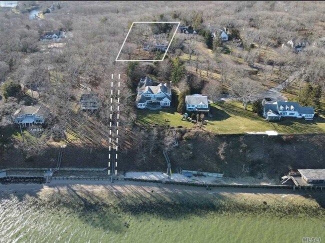 Building Photo - 5370 Nassau Point Rd