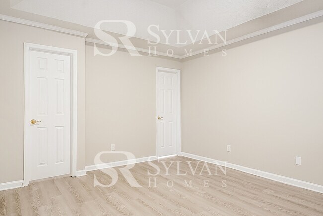 Building Photo - 1602 Glenn Meade Dr