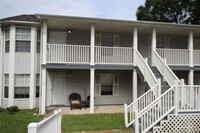 Building Photo - 1500 E Johnson Ave