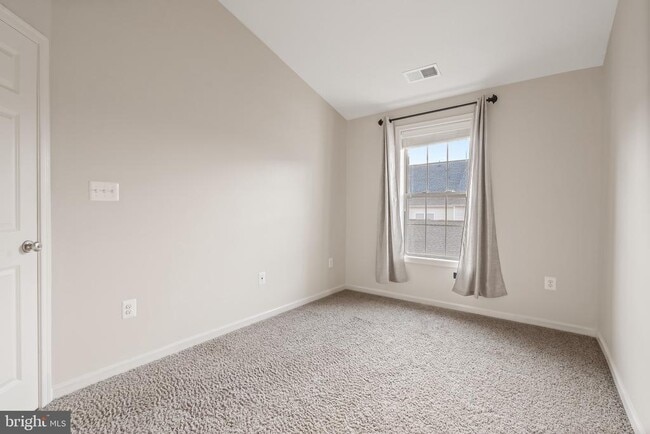 Building Photo - 22569 Norwalk Square