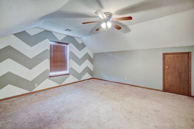 Building Photo - Comfortable Living in Edmond – 3BR with Prime Convenience