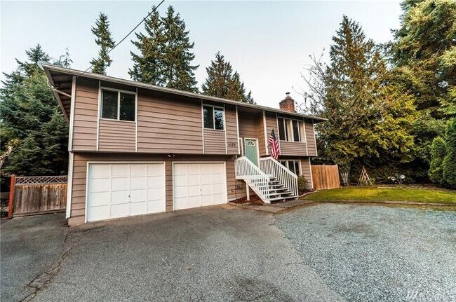Primary Photo - 6129 188th St SW