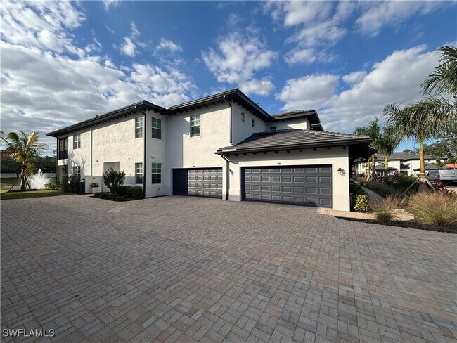 Building Photo - 16885 Fairgrove Way