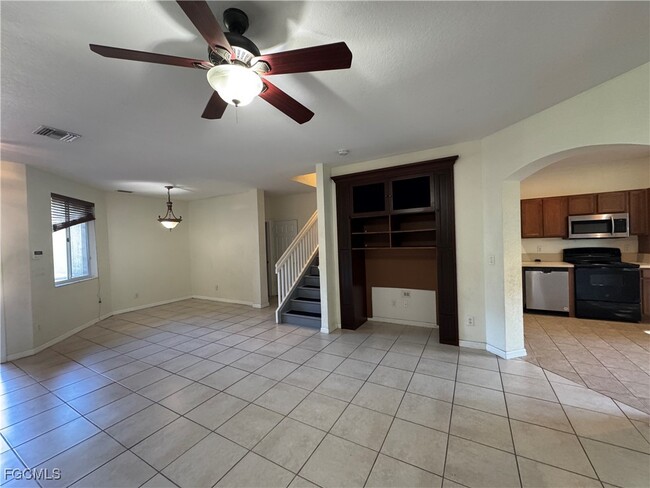 Building Photo - 17533 Laurel Grove Ct