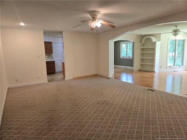 Building Photo - 625 Loblolly Dr