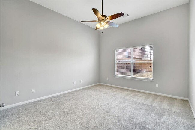 Building Photo - 31723 Regal Park Ct