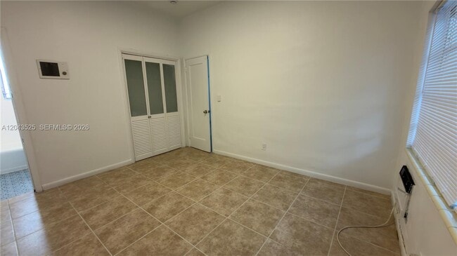 Building Photo - 808 84th St