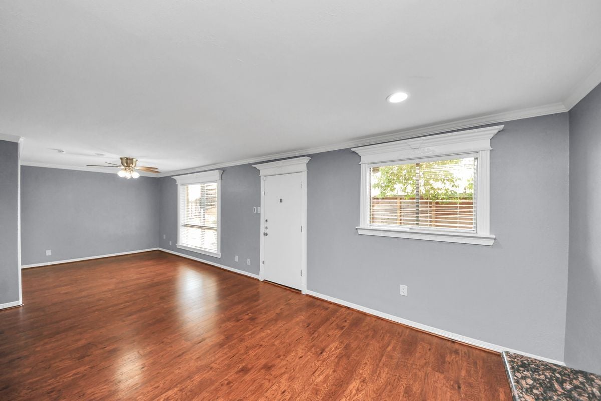 Building Photo - 1529 Wirt Rd