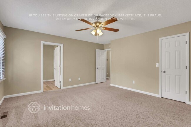 Building Photo - 3000 Springview Pl