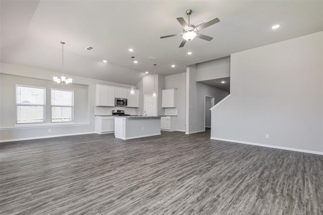 Building Photo - 936 Violet Wy
