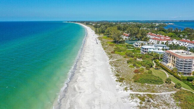 Building Photo - 4780 Gulf of Mexico Dr