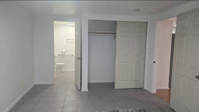 Building Photo - 18440 NE Woodinville Duvall Pl