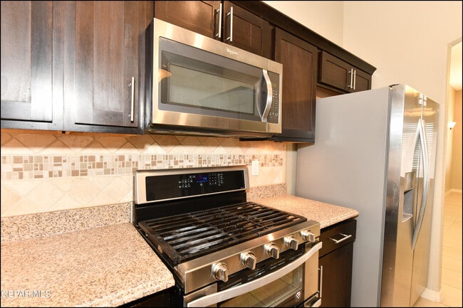 Building Photo - 3136 Red Maple