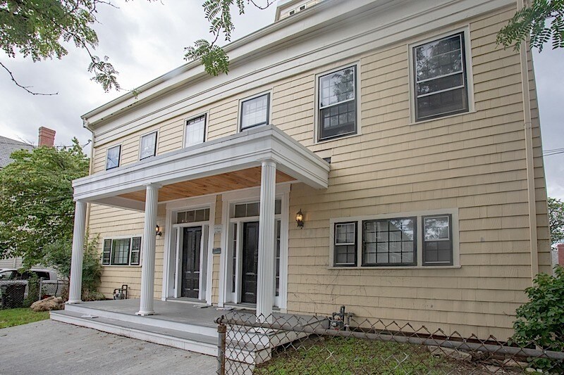 Building Photo - 58 Atherton St
