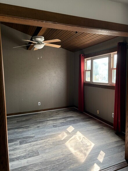 Building Photo - 155 Rutherford Ave