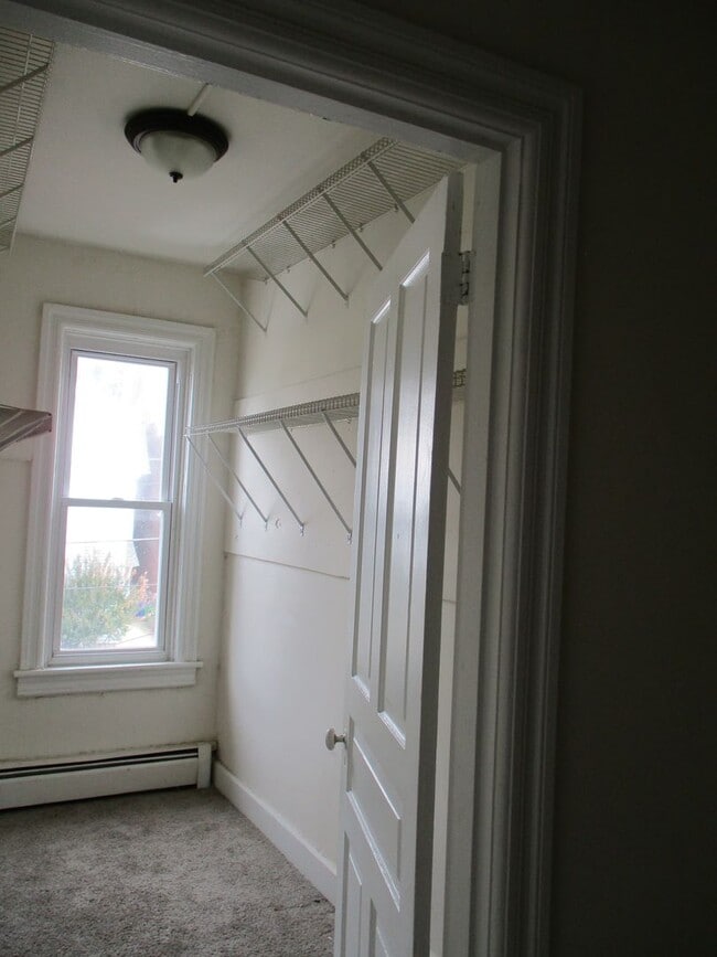 Building Photo - Completely remodeled, spacious Twin Attached home with private backyard - $2,100