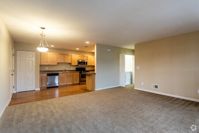 Kendall Square - Delmar Ny Apartment Finder