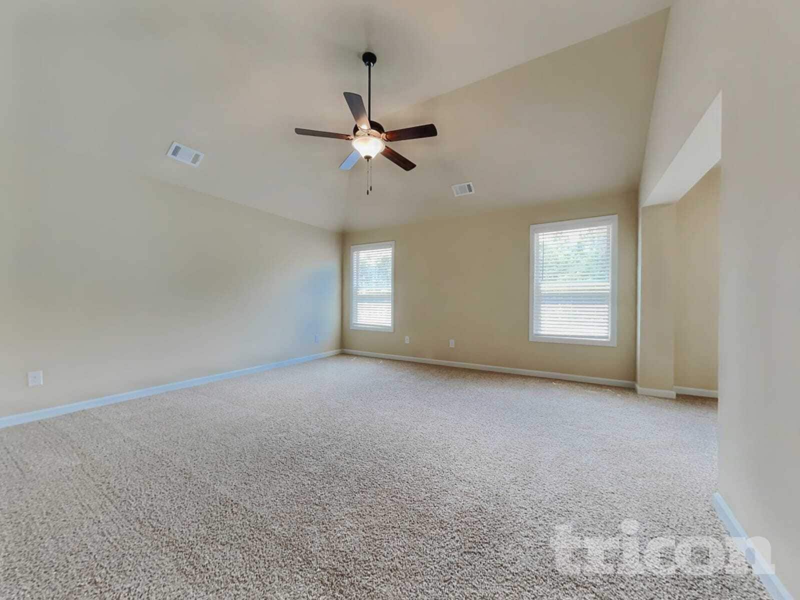 Building Photo - 121 Kennelsman Dr