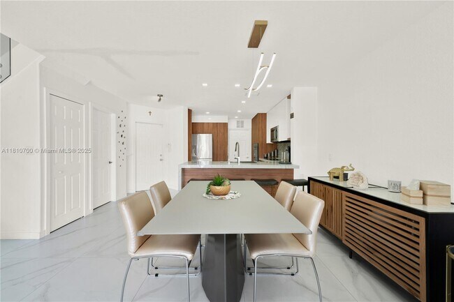 Building Photo - 4855 NW 116th Ave