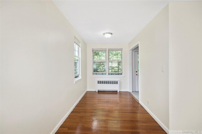 Building Photo - 101 Carpenter Ave