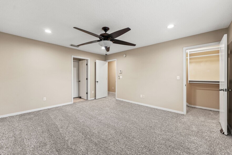 Building Photo - 4613 Gerber Ct
