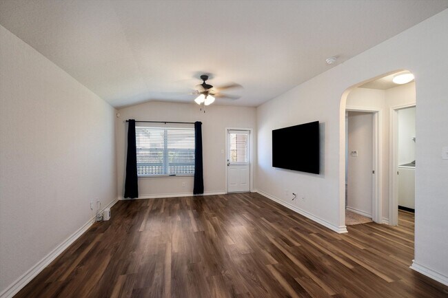 Building Photo - Half off first months rent!