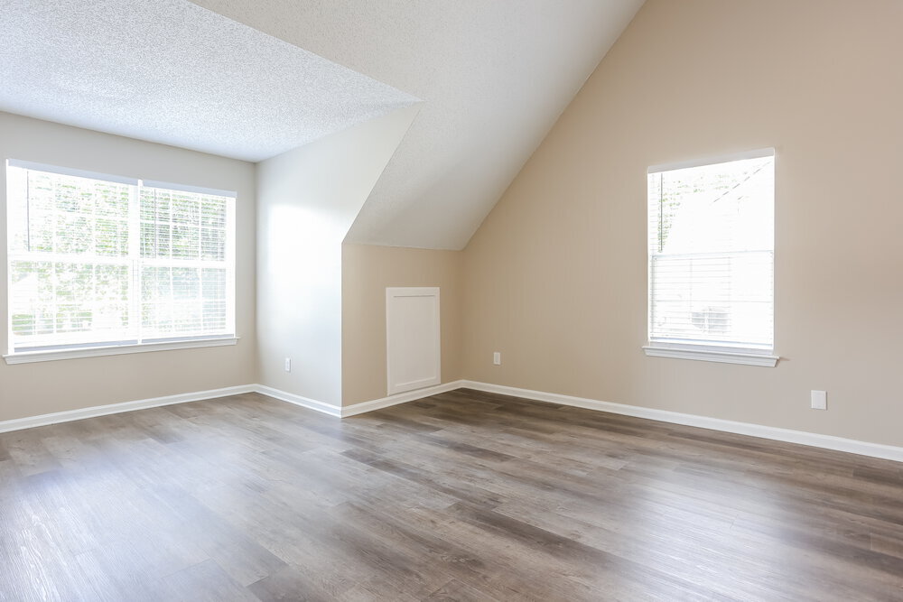 Building Photo - 2350 Sapphire Ct