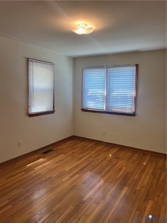 Building Photo - 901 Cedar Level Rd