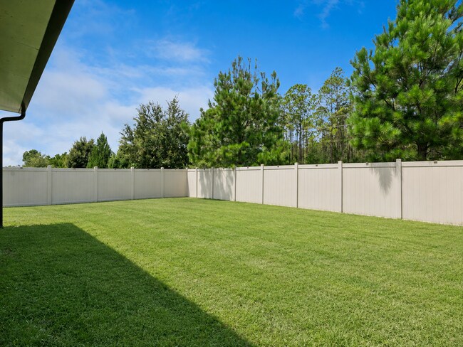 Building Photo - Spacious and Modern 5 Bedroom Home in Gated Arden Park North