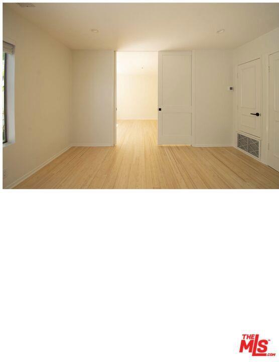 Building Photo - 435 S Palm Dr