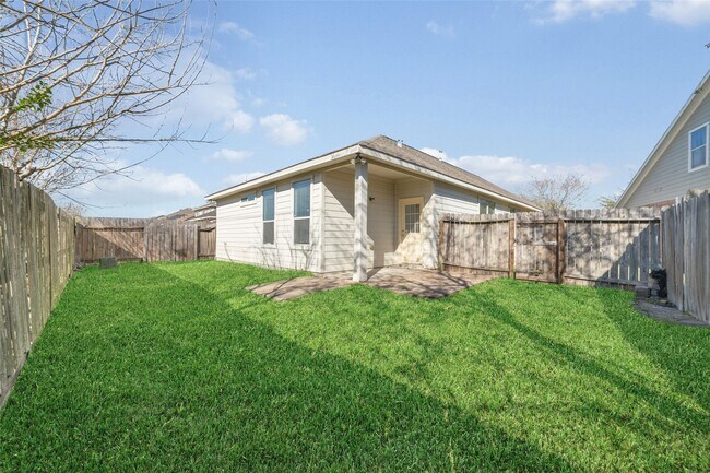 Building Photo - 9338 Logans Run Ln