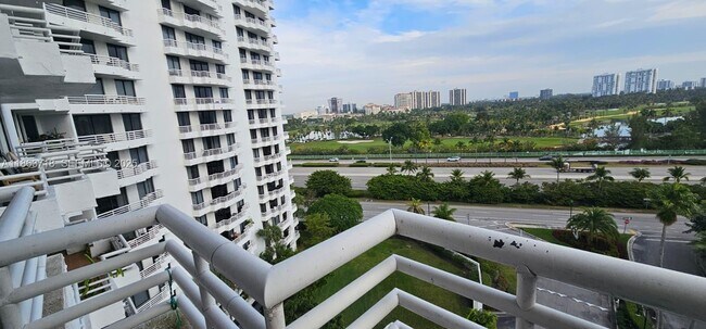 Building Photo - 3300 NE 192 St