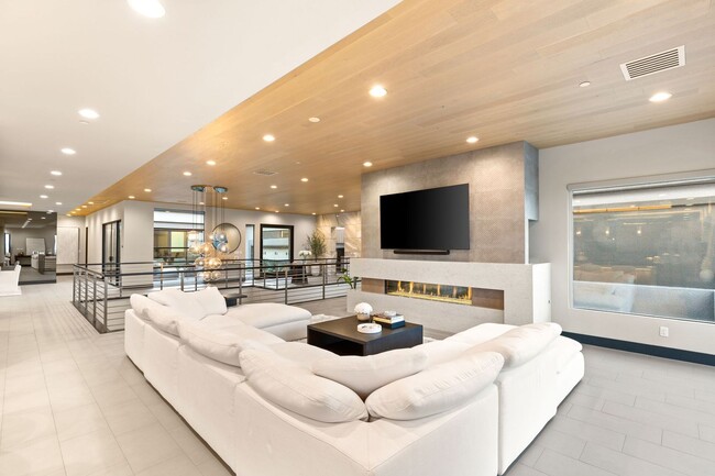 Building Photo - 11142 San Terrazo Pl