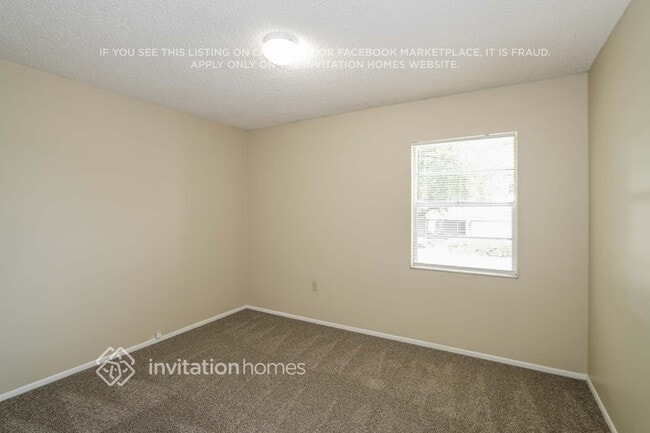 Building Photo - 7509 Willow Wisp Dr E