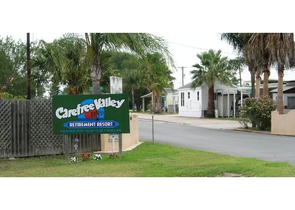 Building Photo - Carefree Valley