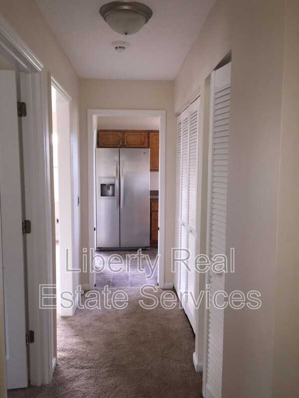 Building Photo - 1402 Desert Storm Dr