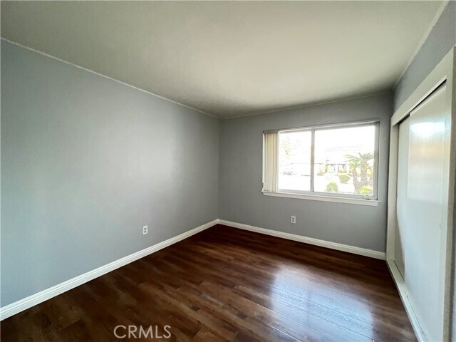 Building Photo - 141 N Prospectors Rd