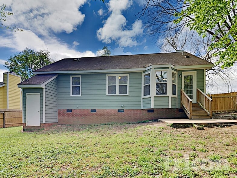 Building Photo - 4205 Traders Dock Ct