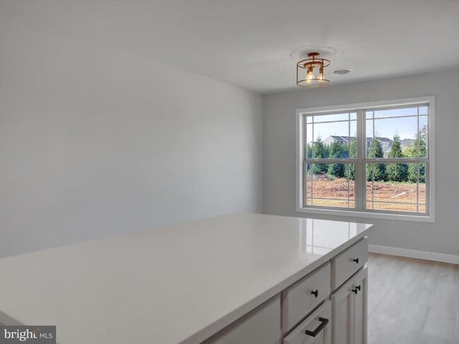 Building Photo - 828 Shadyside Dr