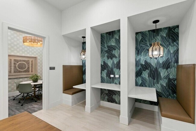 Building Photo - 1310 Ridge View Dr